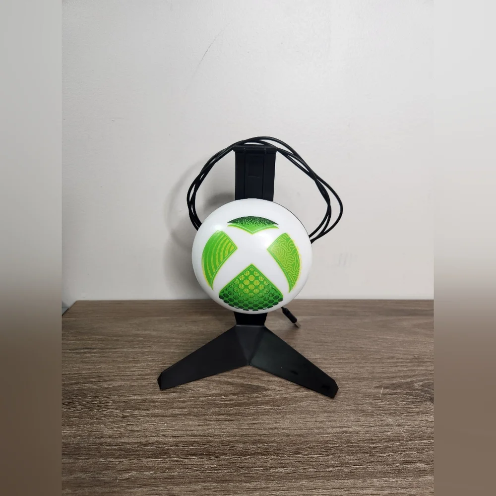 XBOX Light Up Headphone Stand